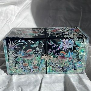 MADDesign Korean Lacquer and Pearl Jewelry Box